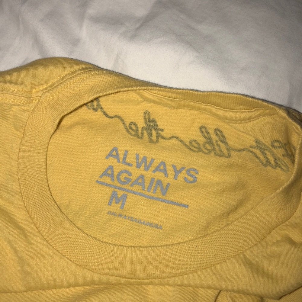 T-shirt - Picture 3 of 3